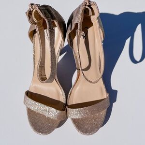 Windsor Glitter T-Strap Heels in Champagne Gold